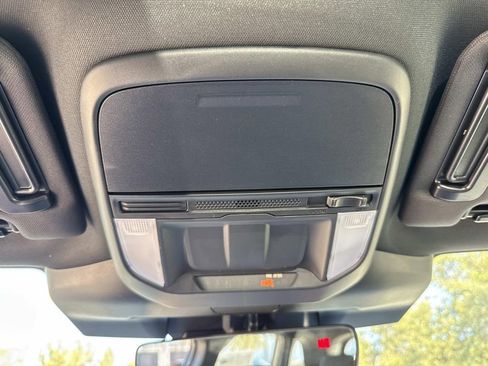 New 2026 Subaru Forester Base image 41