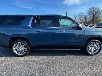 New 2026 Chevrolet Suburban Premier w/ Sun And Tow Package