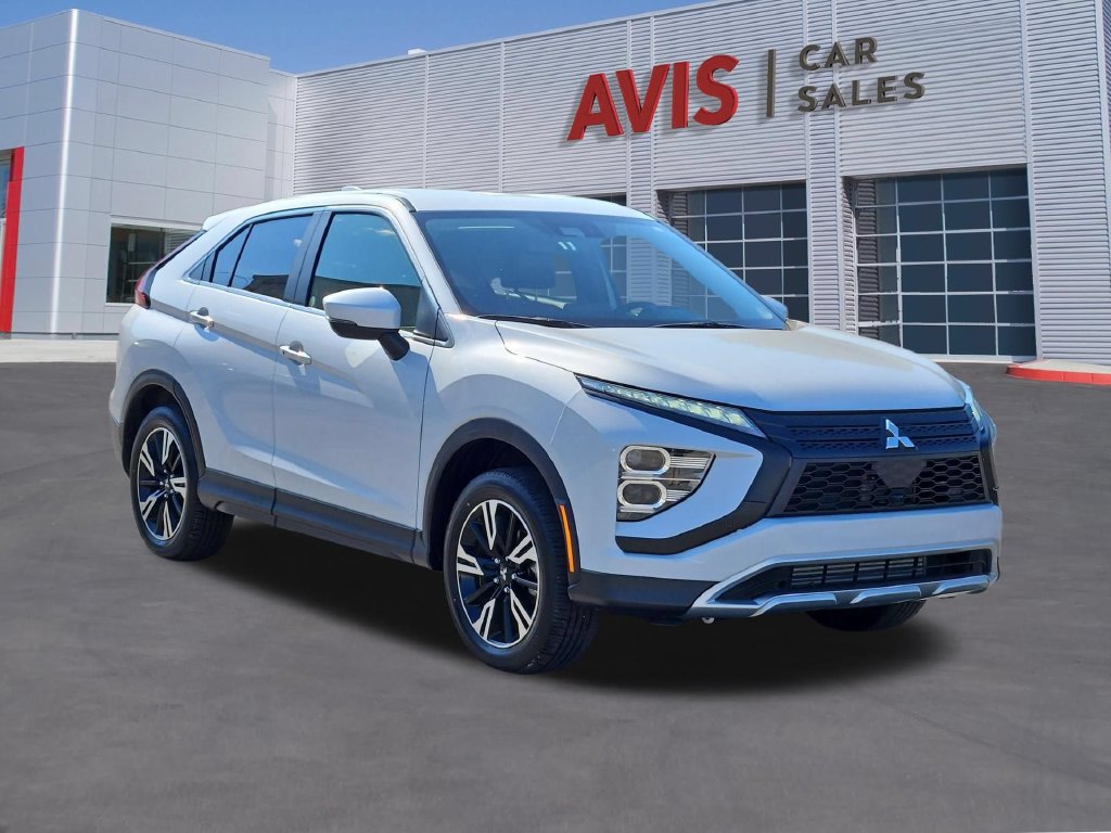 Used 2025 Mitsubishi Eclipse Cross SE AWD/4WD image 3