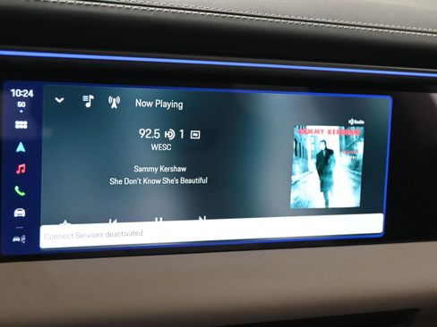 Certified 2025 Porsche Macan 4 Electric image 17