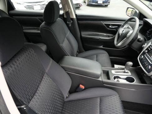 Used 2018 Nissan Altima 2.5 S w/ S Convenience Package FWD image 27