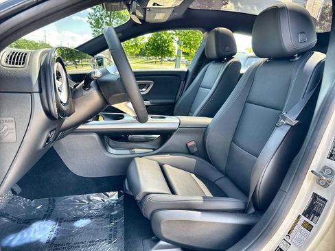 New 2026 Mercedes-Benz CLA 250+ image 3
