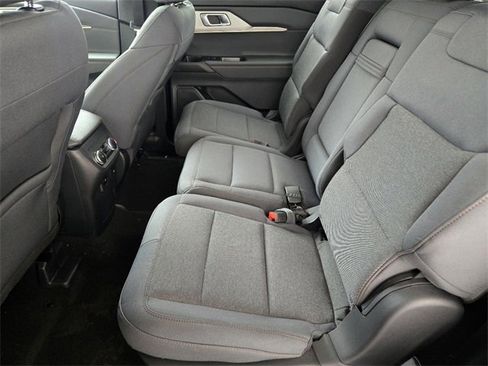 New 2025 Ford Explorer Active image 20