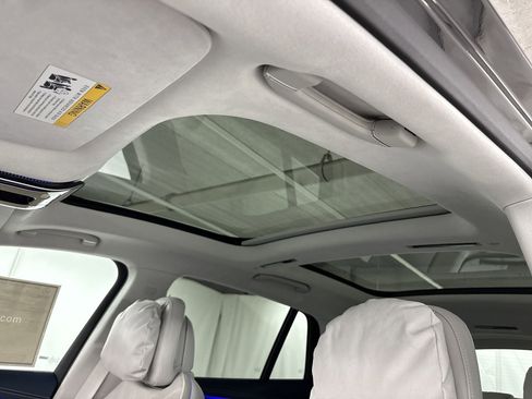 New 2026 Mercedes-Benz EQS 550 4MATIC SUV image 15