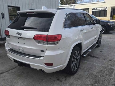 Used 2018 Jeep Grand Cherokee Overland image 5