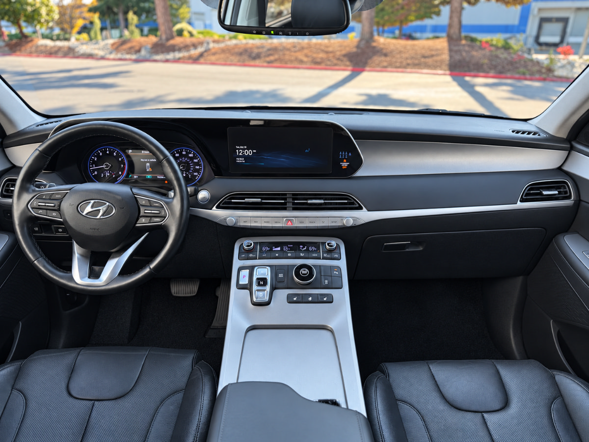 Used 2022 Hyundai Palisade SEL w/ 8P Bench Seat Package FWD image 23