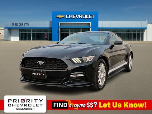 Used 2015 Ford Mustang Coupe RWD image 1