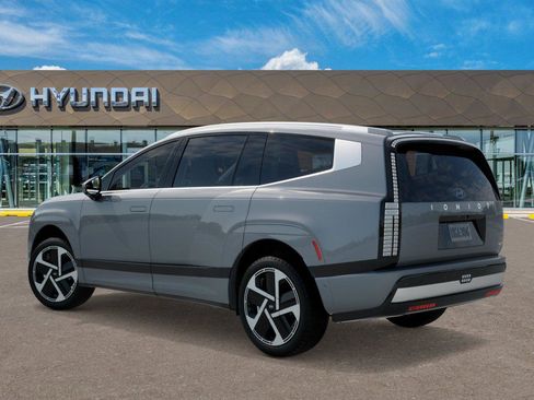 New 2026 Hyundai Ioniq 9 Calligraphy AWD/4WD image 5