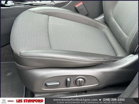 Used 2023 Buick Encore GX Select w/ Safety Package II FWD image 18