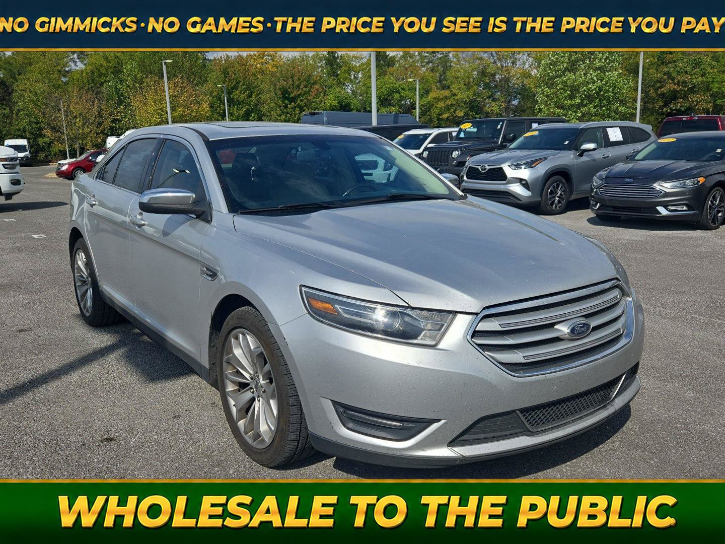 Used 2015 Ford Taurus Limited FWD image 1