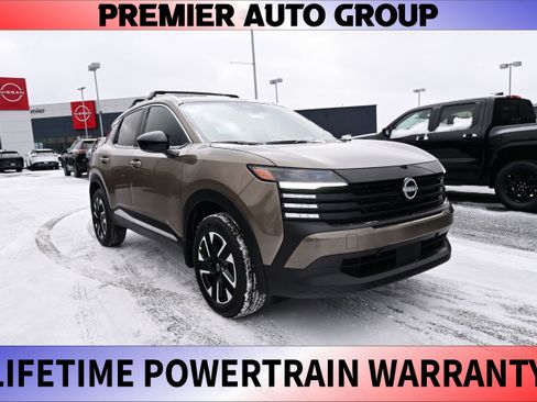 New 2026 Nissan Kicks SV image 1