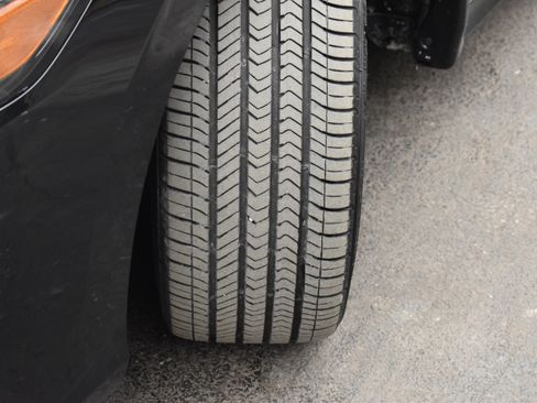 Used 2023 Honda Civic Sport image 14