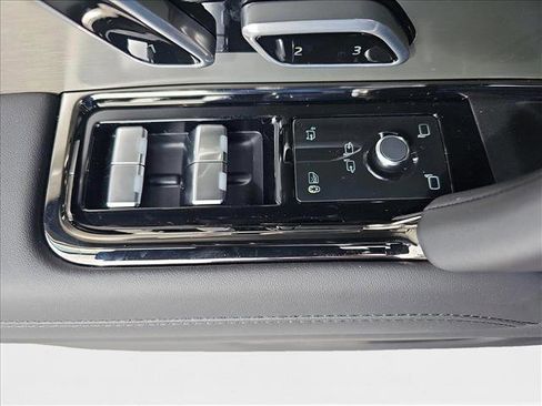 New 2025 Land Rover Range Rover Sport Dynamic SE image 24