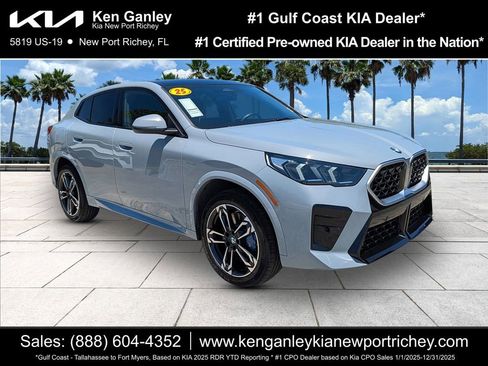 Used 2025 BMW X2 xDrive28i w/ M Sport Package AWD/4WD image 1