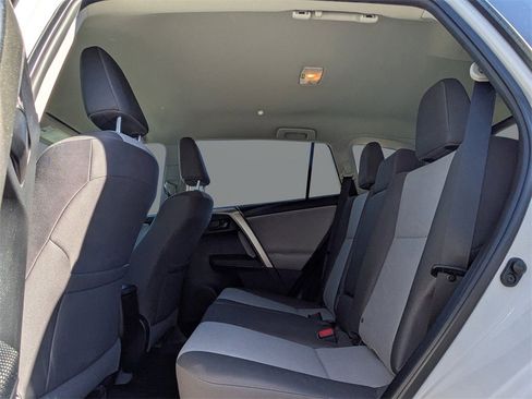 Used 2015 Toyota RAV4 LE image 13