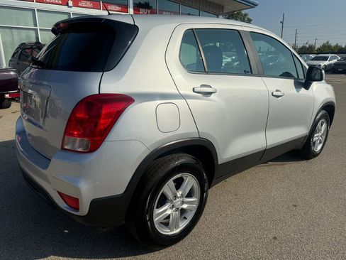 Used 2019 Chevrolet Trax LS image 8