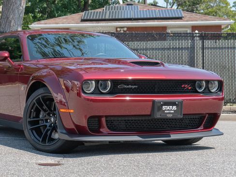 Used 2023 Dodge Challenger R/T Scat Pack image 8