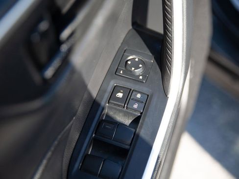 Used 2024 Toyota RAV4 LE image 18