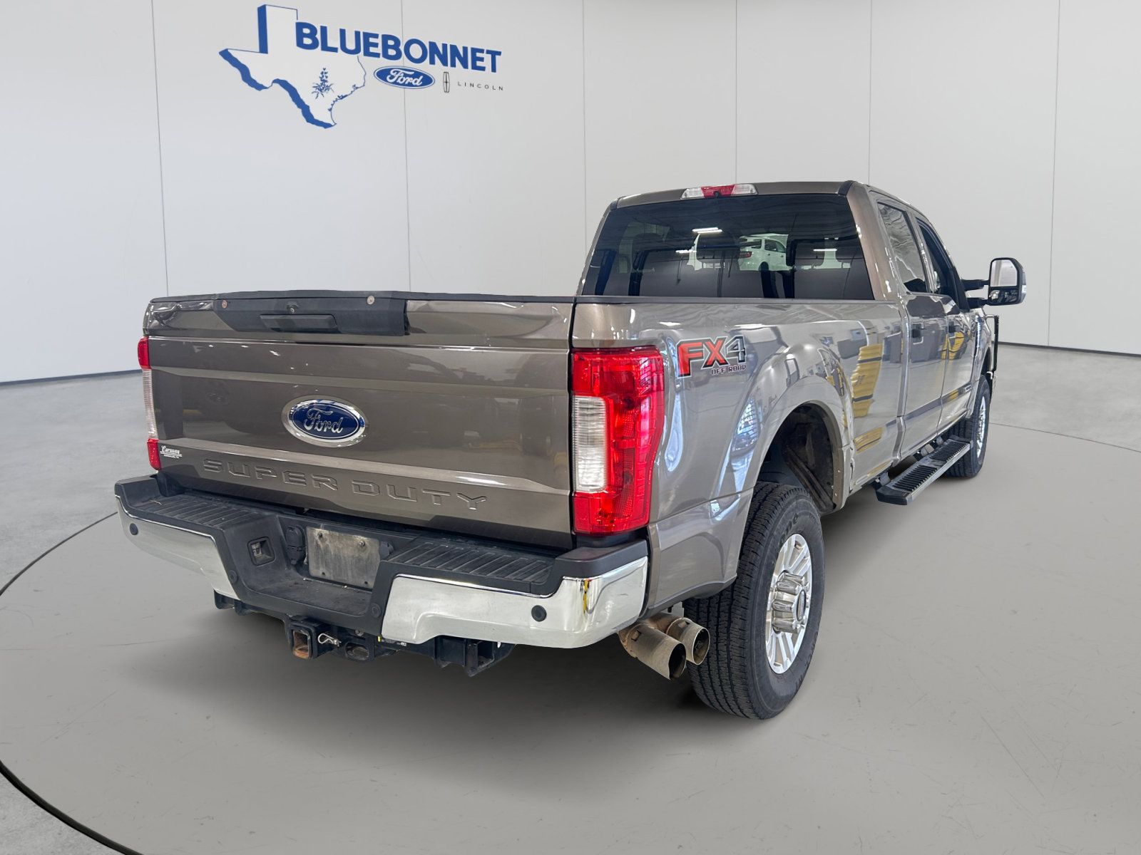 Used 2018 Ford F350 XLT w/ XLT Value Package AWD/4WD image 5