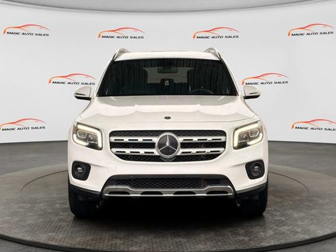 Used 2021 Mercedes-Benz GLB 250 4MATIC image 3