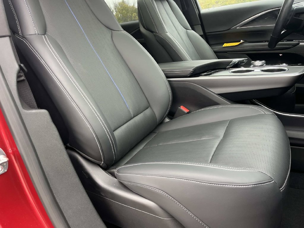Certified 2024 Cadillac Lyriq Sport RWD image 29