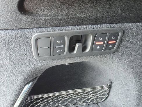 Used 2021 Audi Q7 3.0T Prestige image 13