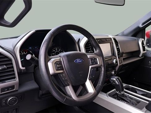 Used 2020 Ford F150 Lariat w/ Equipment Group 502A Luxury image 10