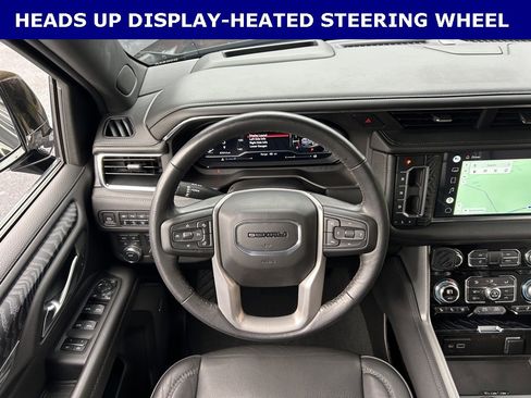 Used 2022 GMC Yukon XL Denali image 15