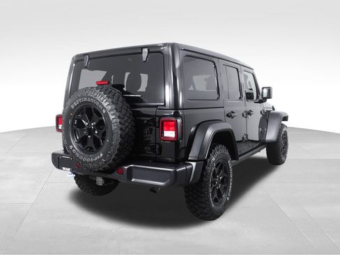Used 2023 Jeep Wrangler Unlimited w/ Sun & Screen Package AWD/4WD image 9