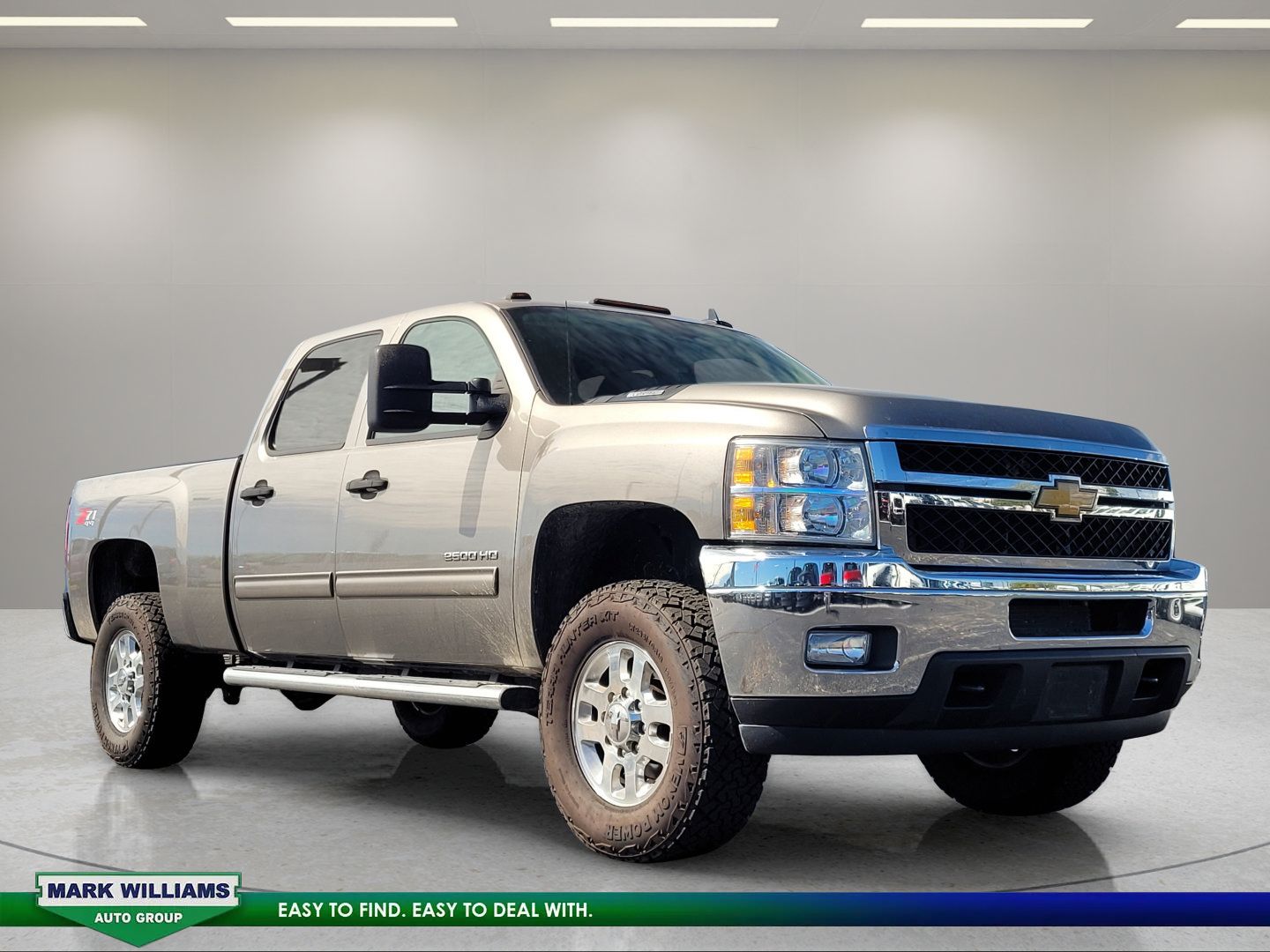 Used 2014 Chevrolet Silverado 2500 LT w/ Interior Plus Package AWD/4WD image 1