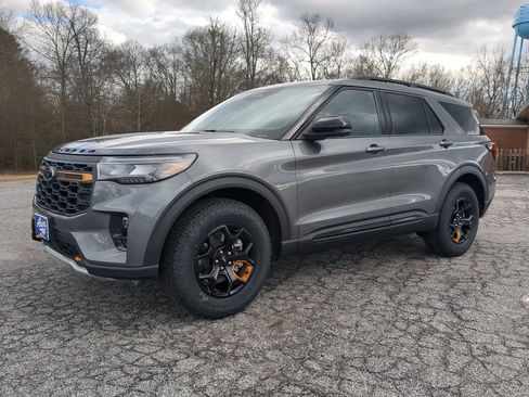 New 2026 Ford Explorer Tremor image 6