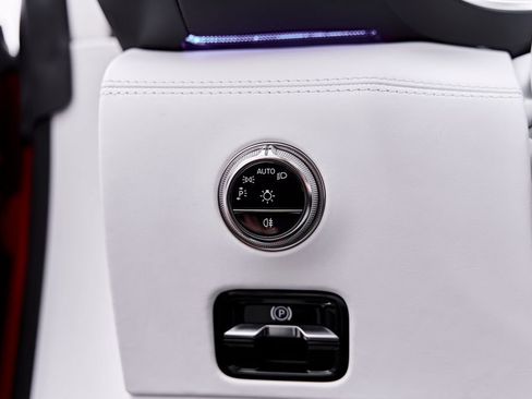 Used 2026 Mercedes-Benz Maybach SL 680 image 73