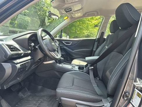 Used 2020 Subaru Forester w/ Alloy Wheel Package AWD/4WD image 36