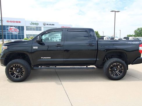 Used 2019 Toyota Tundra SR5 w/ TRD Sport Package AWD/4WD image 15