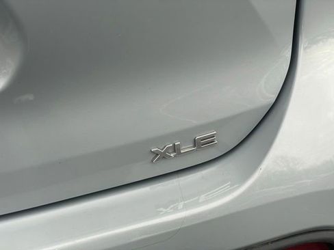 Used 2022 Toyota Highlander Bronze Edition image 33