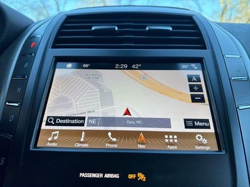 Used 2019 Lincoln MKC Reserve w/ MKC Climate Package image 17