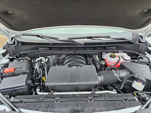 New 2026 GMC Yukon XL Elevation image 32