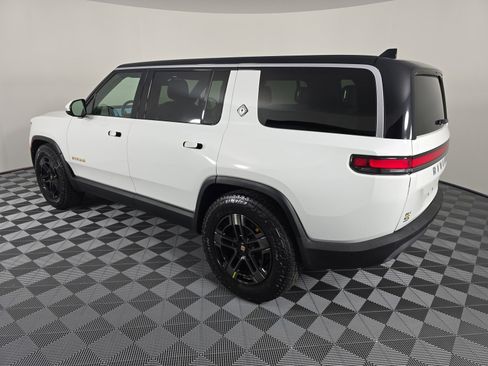 Used 2023 Rivian R1S Adventure AWD/4WD image 3