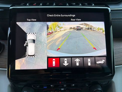Used 2021 Jeep Grand Cherokee L Summit w/ Luxury Tech Group V AWD/4WD image 34