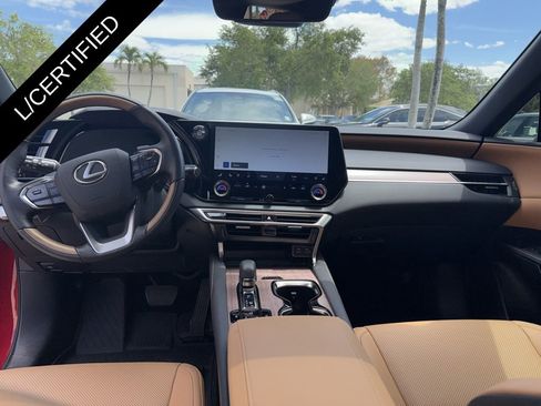 Used 2025 Lexus RX 350 Premium w/ Accessory Package (Z1) image 24