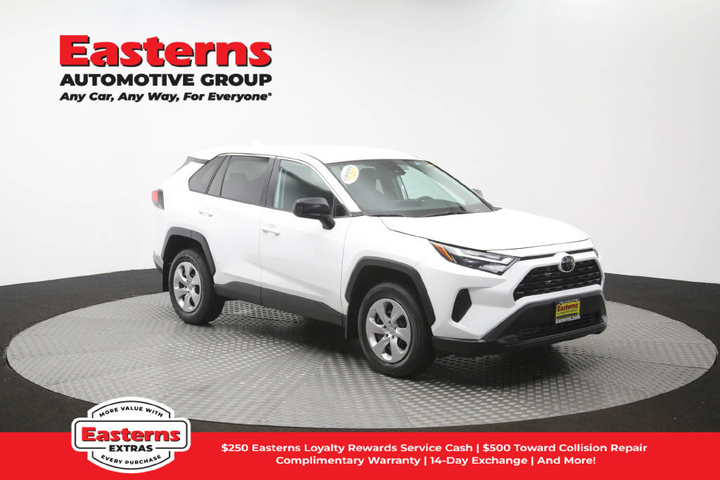 Used 2023 Toyota RAV4 LE AWD/4WD image 49