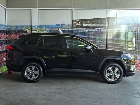 Certified 2025 Toyota RAV4 XLE FWD image 4
