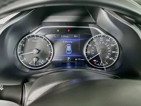 Used 2024 Nissan Murano SV w/ SV Midnight Edition Package FWD image 19