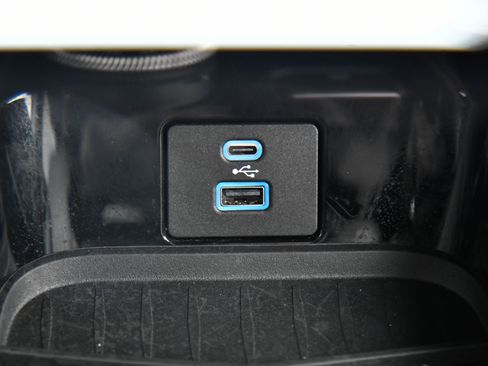 Used 2023 Ford Mustang Mach-E Select RWD image 29