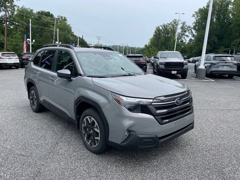 New 2026 Subaru Forester Premium w/ Base/Premium Package AWD/4WD image 2