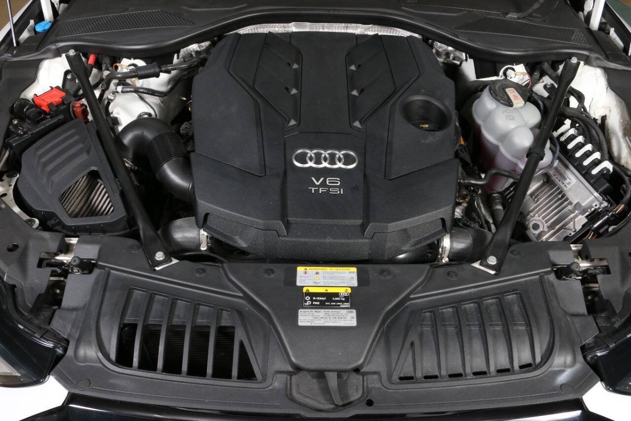 Used 2022 Audi A8 L 3.0T AWD/4WD image 9