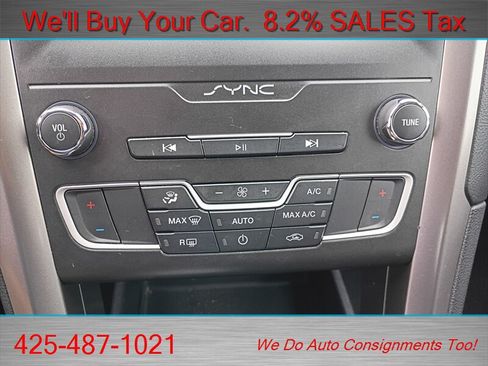 Used 2019 Ford Fusion SE FWD image 20