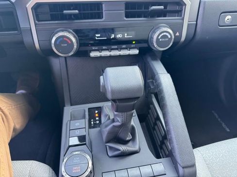 Used 2025 Toyota 4Runner SR5 image 33