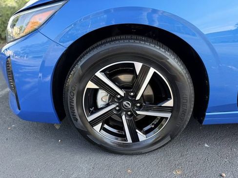 Used 2025 Nissan Sentra SV FWD image 36