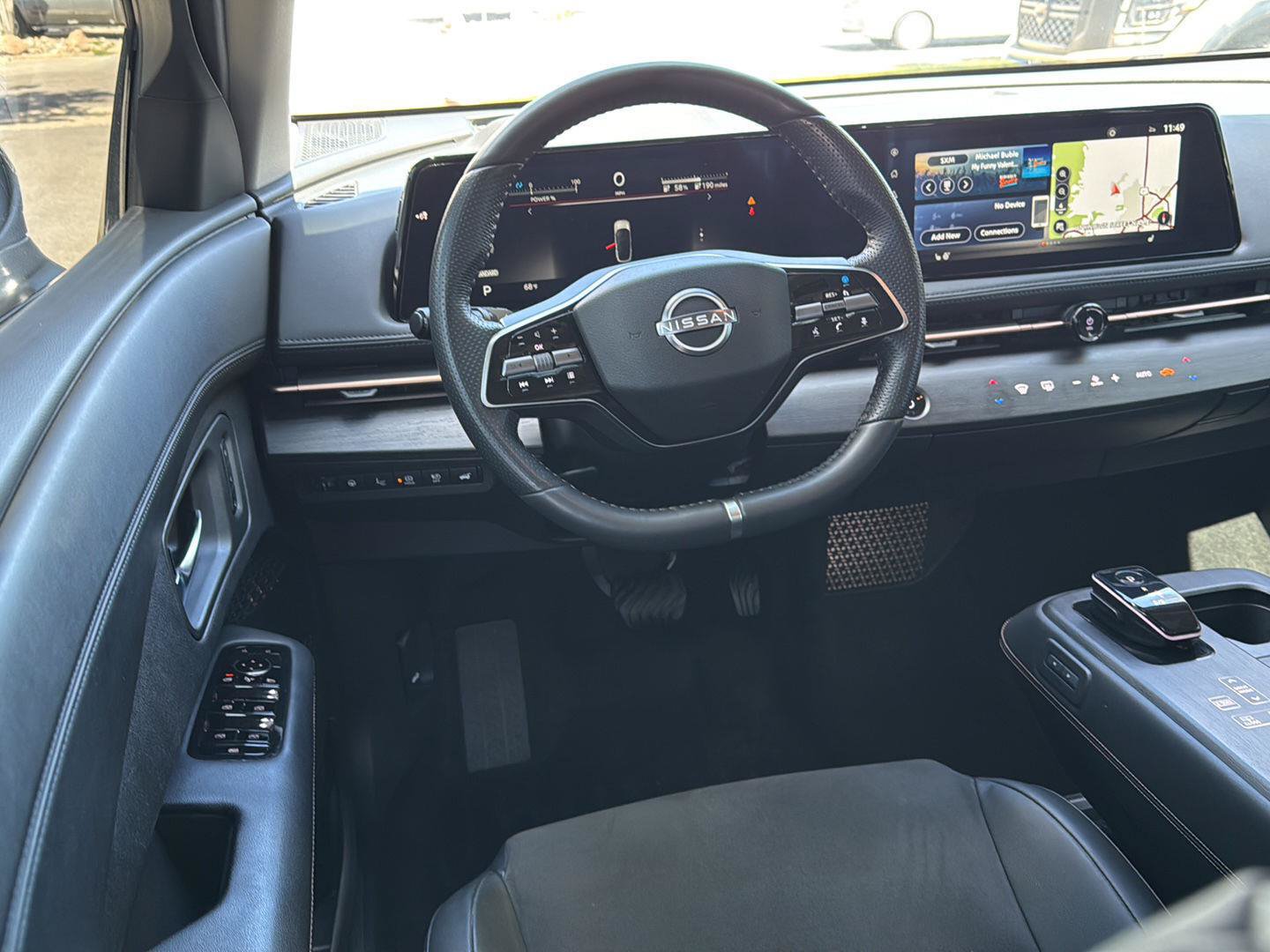 Used 2024 Nissan Ariya AWD image 13